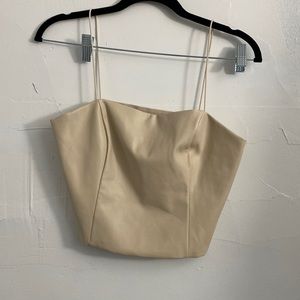 Leather imitation top very comfortable and beautiful